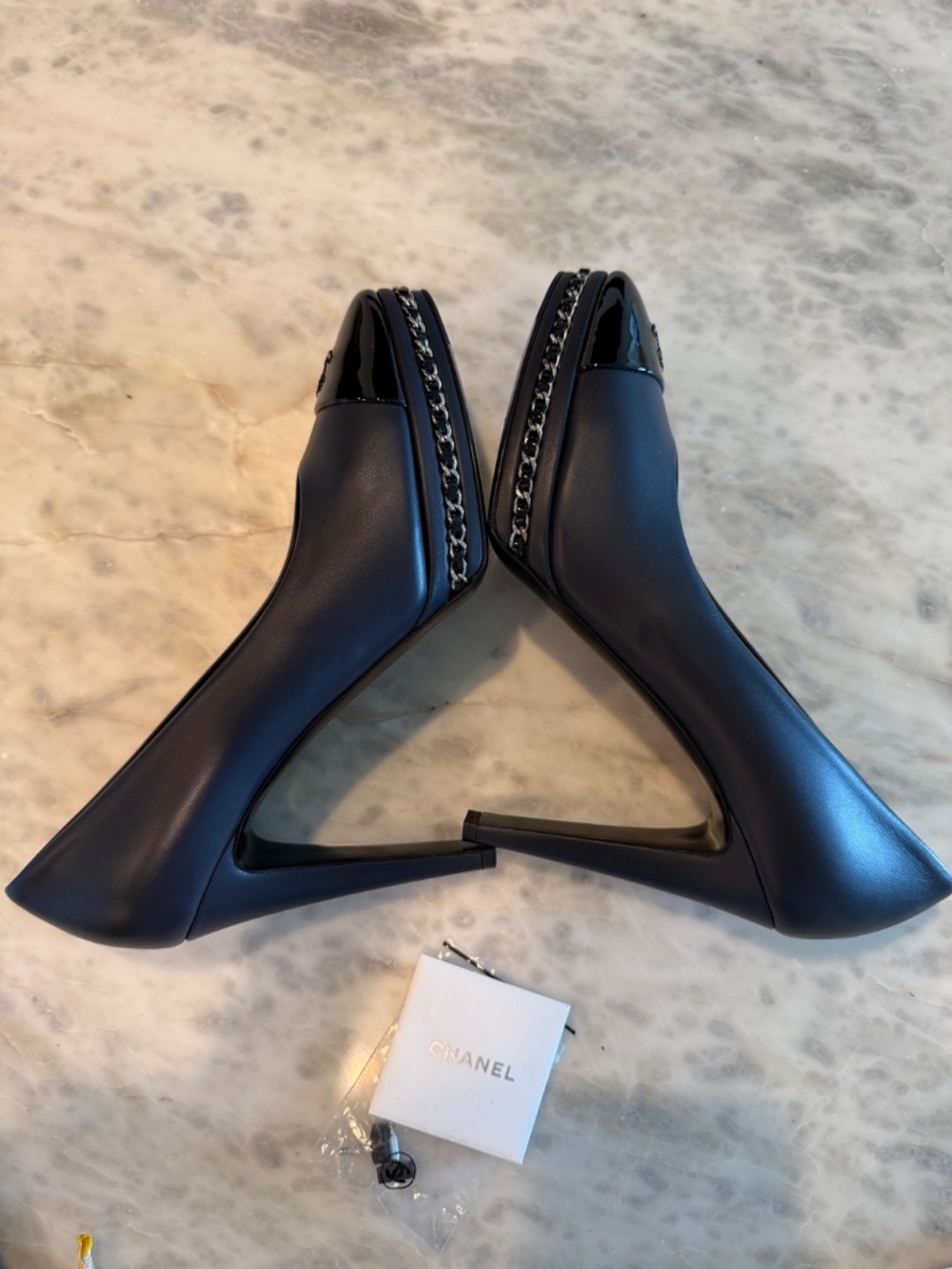 Chanel pumps - Picture 6 of 8